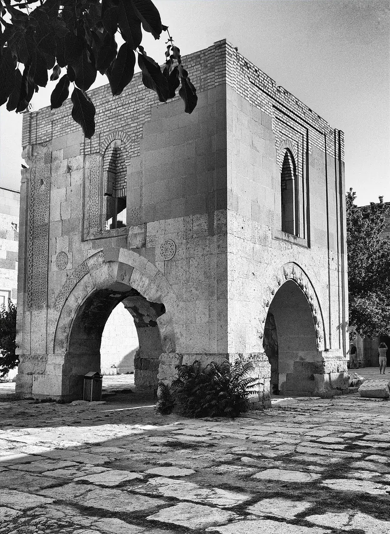 Sultanhanı
