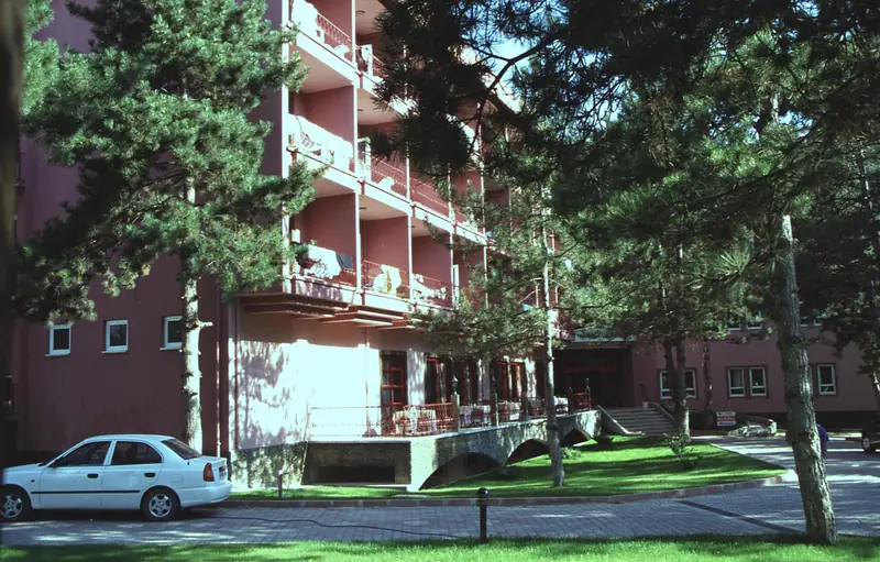 Hamamözü Arkutbey Kaplıcaları