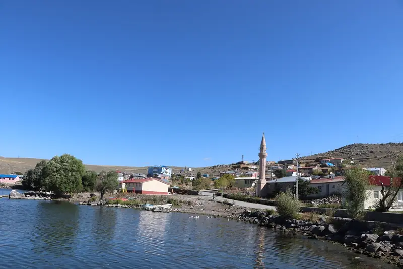 Akçakale Adası ve Ada Şehri