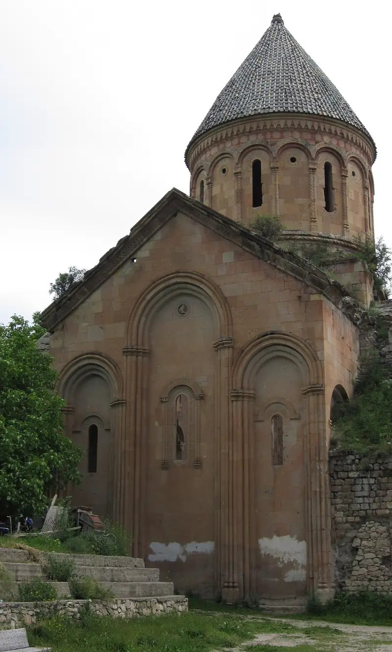 İşhan Manastırı