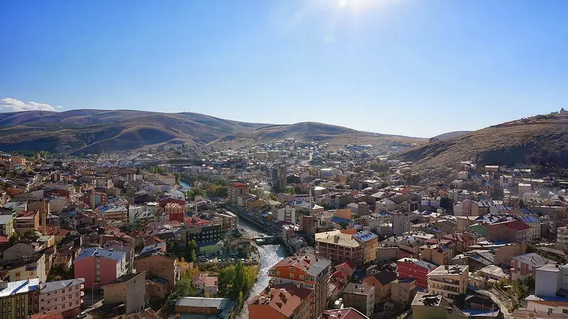 Bayburt Bedesteni (Taşhan)
