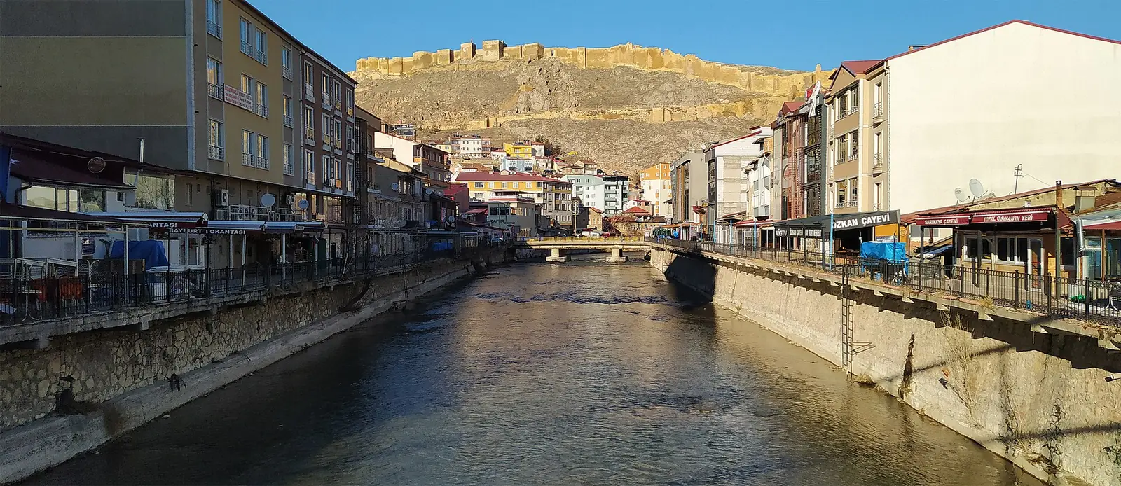 Bayburt Gezi Rehberi 2026: Gezilecek Yerler, Havalimanı, Ulaşım ve Yemekler