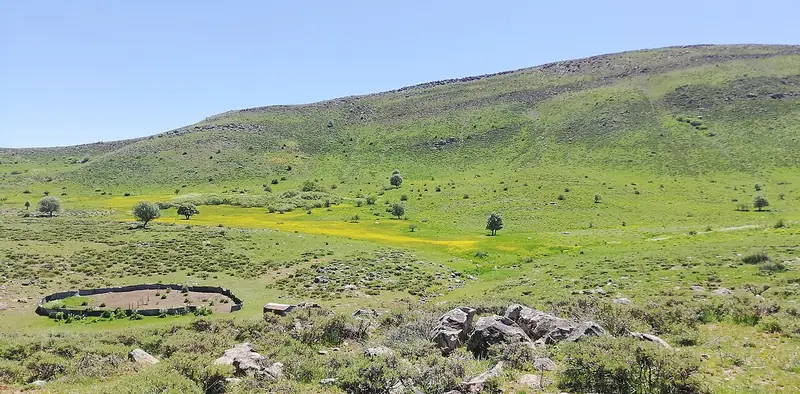 Karlıova Kale Tepesi ve Gün Doğumu