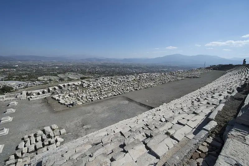 Kibyra Antik Kenti (Gölhisar)