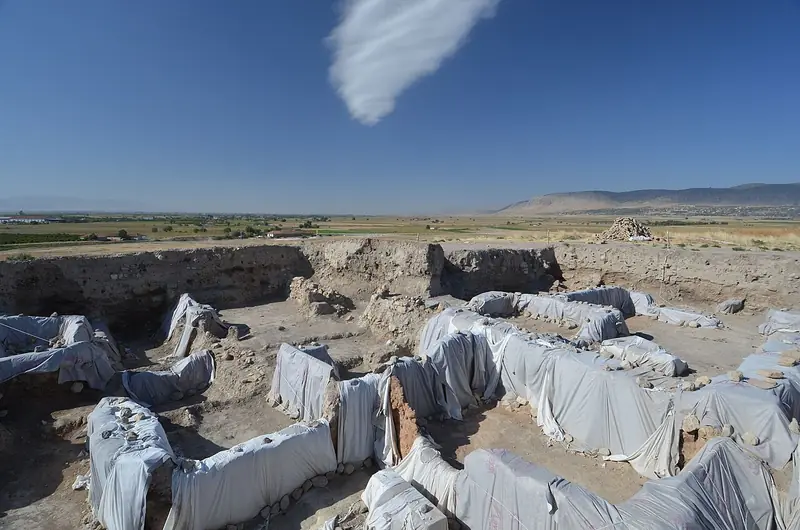 Beycesultan Höyüğü (Çivril)