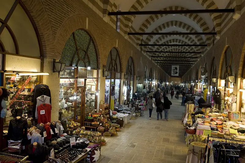 Ali Paşa Çarşısı ve Bedesten