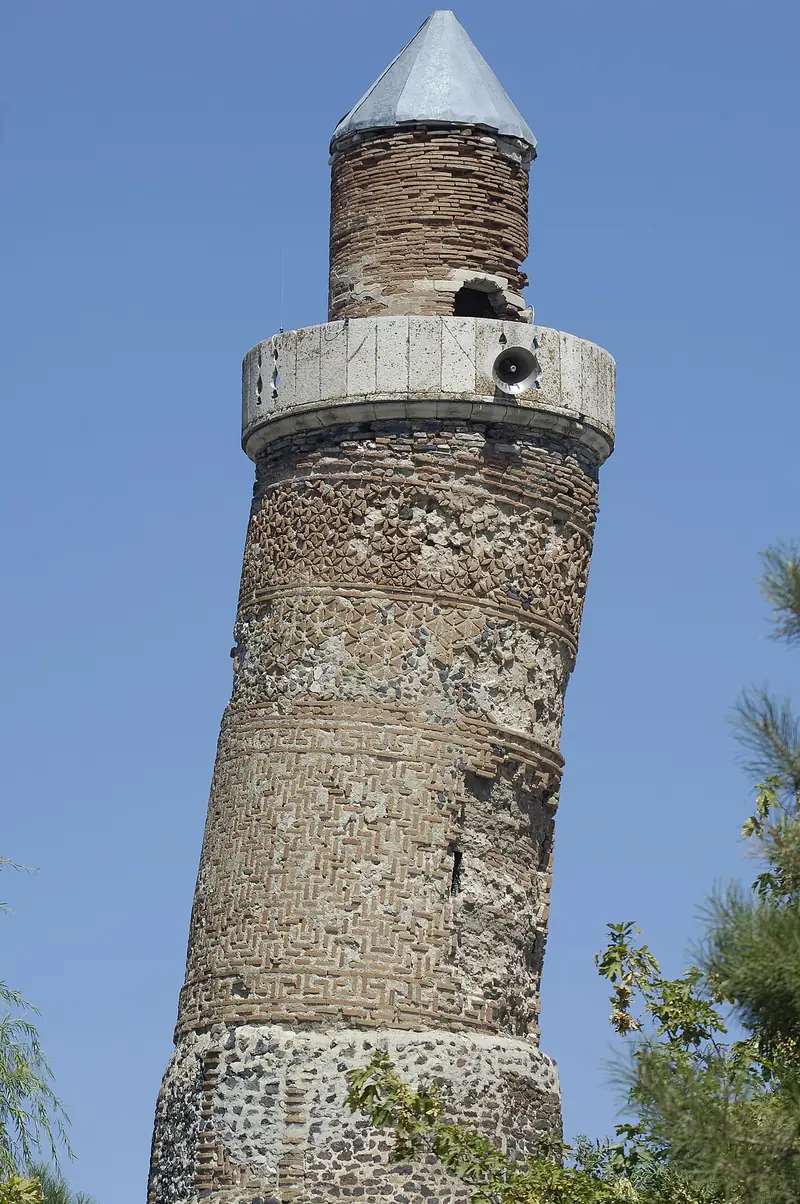 Harput Ulu Camii (Eğri Minare)