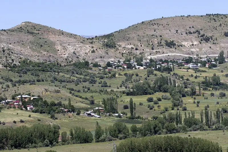 Alucra
