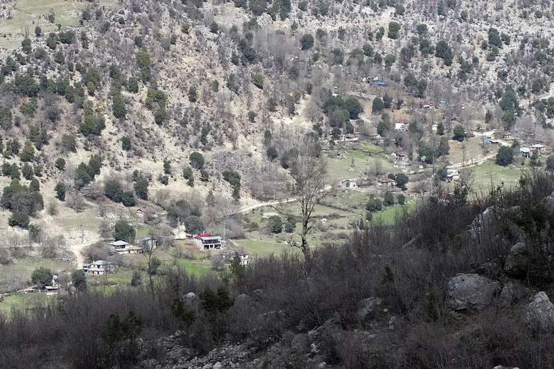 Kadirli çarşısı ve sucuk ekmek