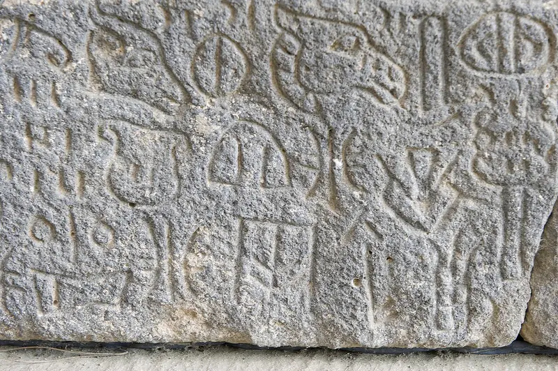 Karatepe-Aslantaş Müzesi kapalı teşhir bölümü