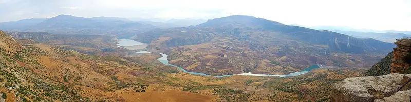 Tillo Kalesi Cam Seyir Terası
