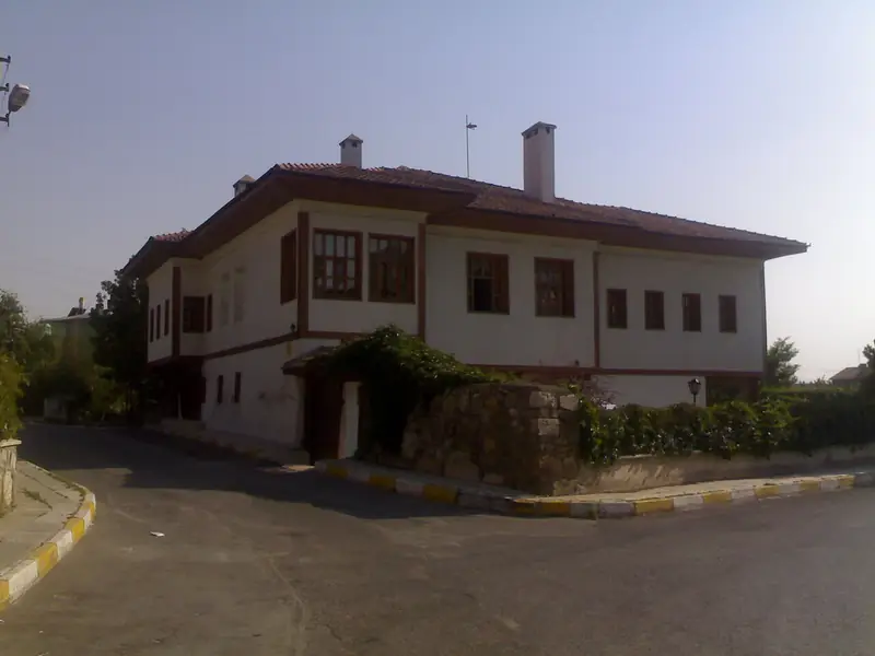 Abdi Ağa Konağı ve Sivas Evleri