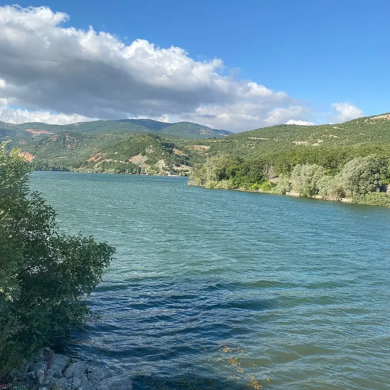 Zinav Gölü Tabiat Parkı (Reşadiye)