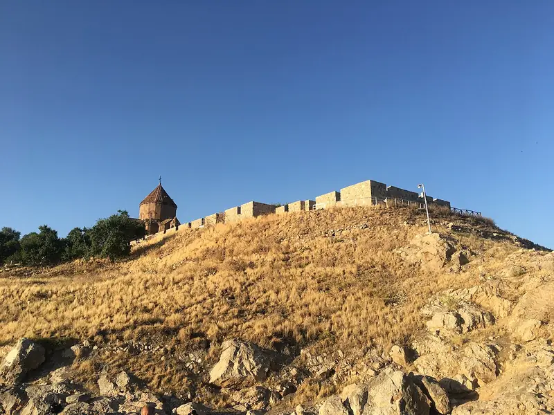 Akdamar Adası ve Akdamar Anıt Müzesi