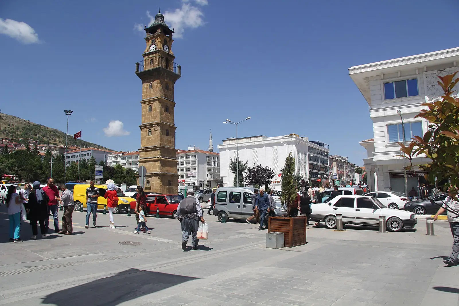 Yozgat Gezi Rehberi 2026: Gezilecek Yerler, Havalimanı, YHT, Ulaşım ve Yemekler